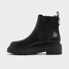 Bestina in Black - Chelsea boot Lug sole
