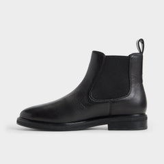 Block heel Librah in Black - Chelsea boot