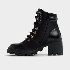 Mariettia in Black - Lace-up boot Lug sole