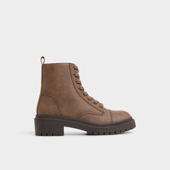 Lug sole Goer in Medium Brown - Combat ankle boot