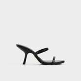 Avelinda in Black - Heeled mule