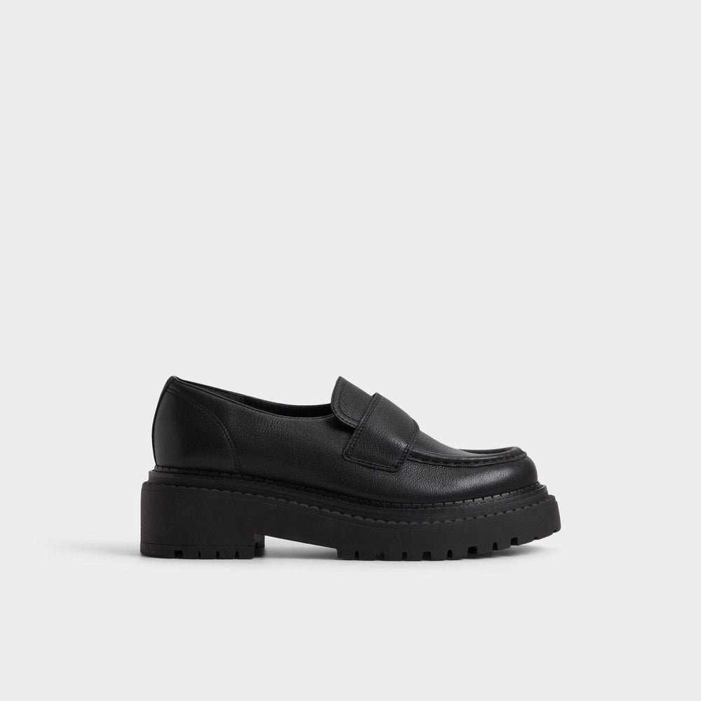Lug sole Miravella in Black - Loafer