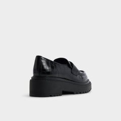Lug sole Miravelle in Black - Loafer