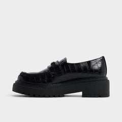 Lug sole Miravelle in Black - Loafer