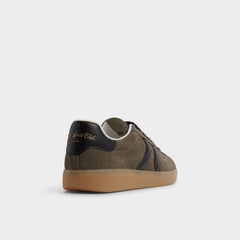 Cup sole Chicsneaker in Olive - Low top sneaker
