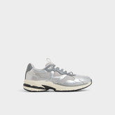 Pillowsnkr in L Silver - Jogger sneaker