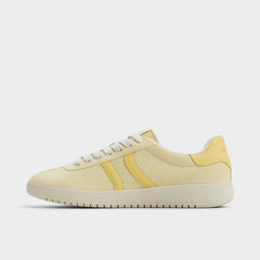 Cup sole Chicsneaker Light Yellow Women's Low top sneakers - Low top sneaker