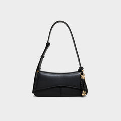 Evenaa in Black Overflow - Shoulder bag