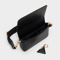 Gwendyy in Black - Crossbody bag