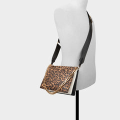 Alaeteriell in Other Black -