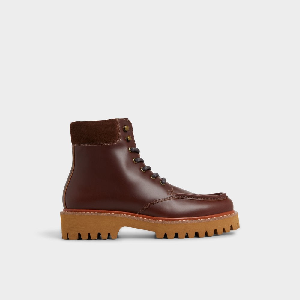 Grier in Medium Brown - Combat boot Lug sole