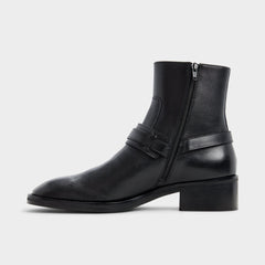 Block heel Marcos in Black - Ankle boot