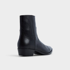 Arvin in Black - Ankle boot