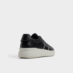 Paxon in Black 14135031 - Low top sneaker