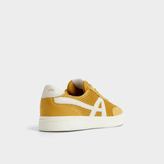Clubtrainer Medium Yellow Men's Low top - Low top sneaker Cup sole