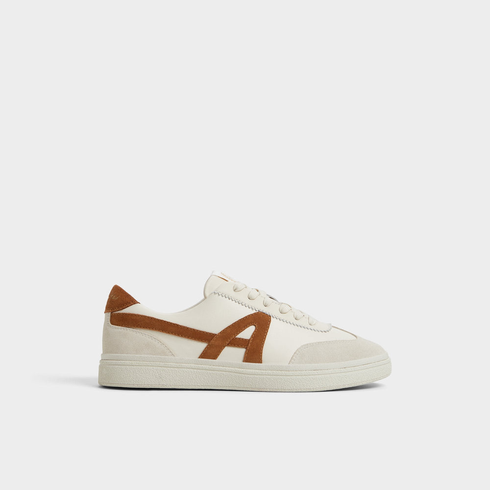 Cup sole Clubtrainer in Bone 14112551 - Low top sneaker