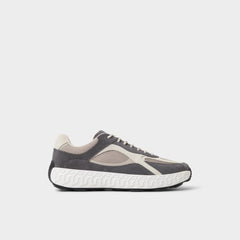 Jogger sole Stryker Other Brown Men's Low top - Low top sneaker