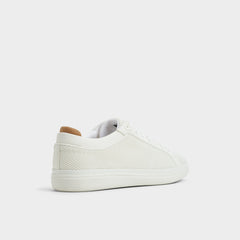 Finespec White Men's Low top - Low top sneaker