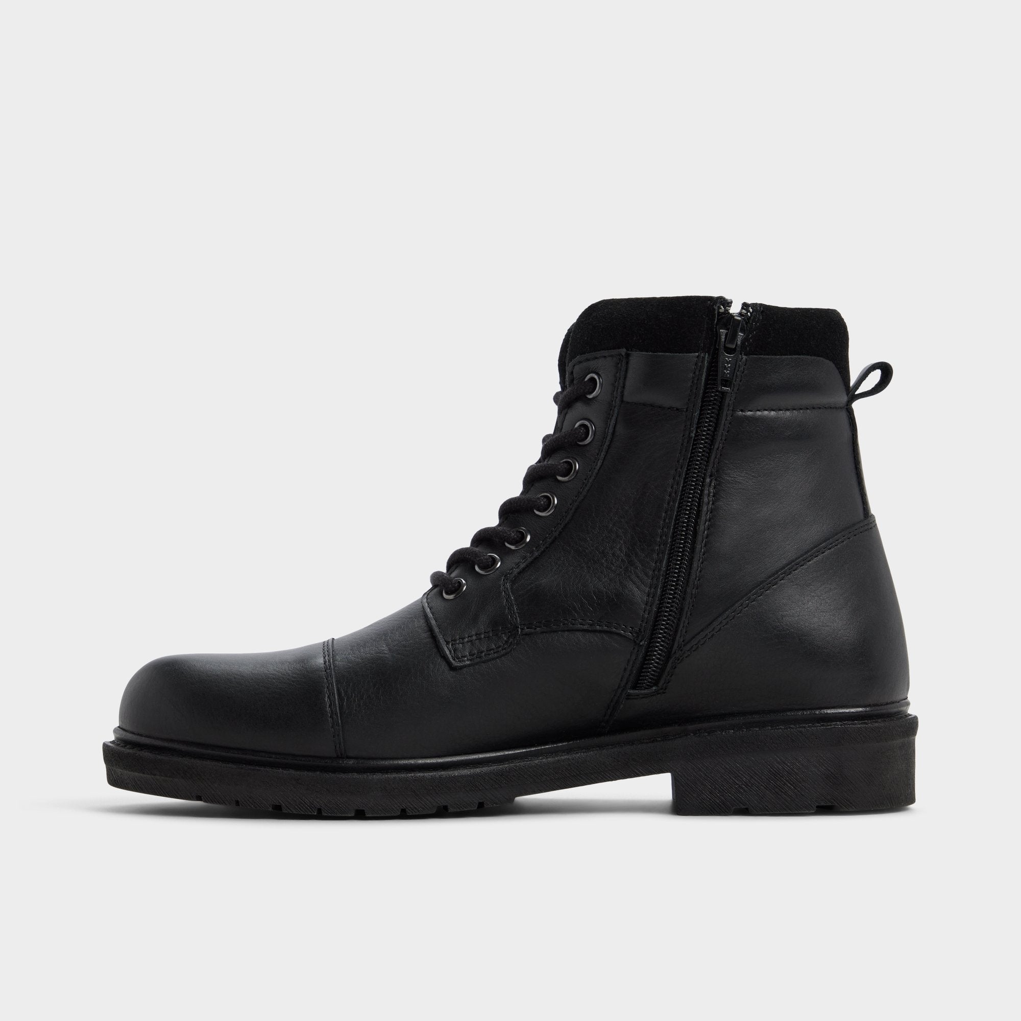 Quaid in Black - Lace-up boot