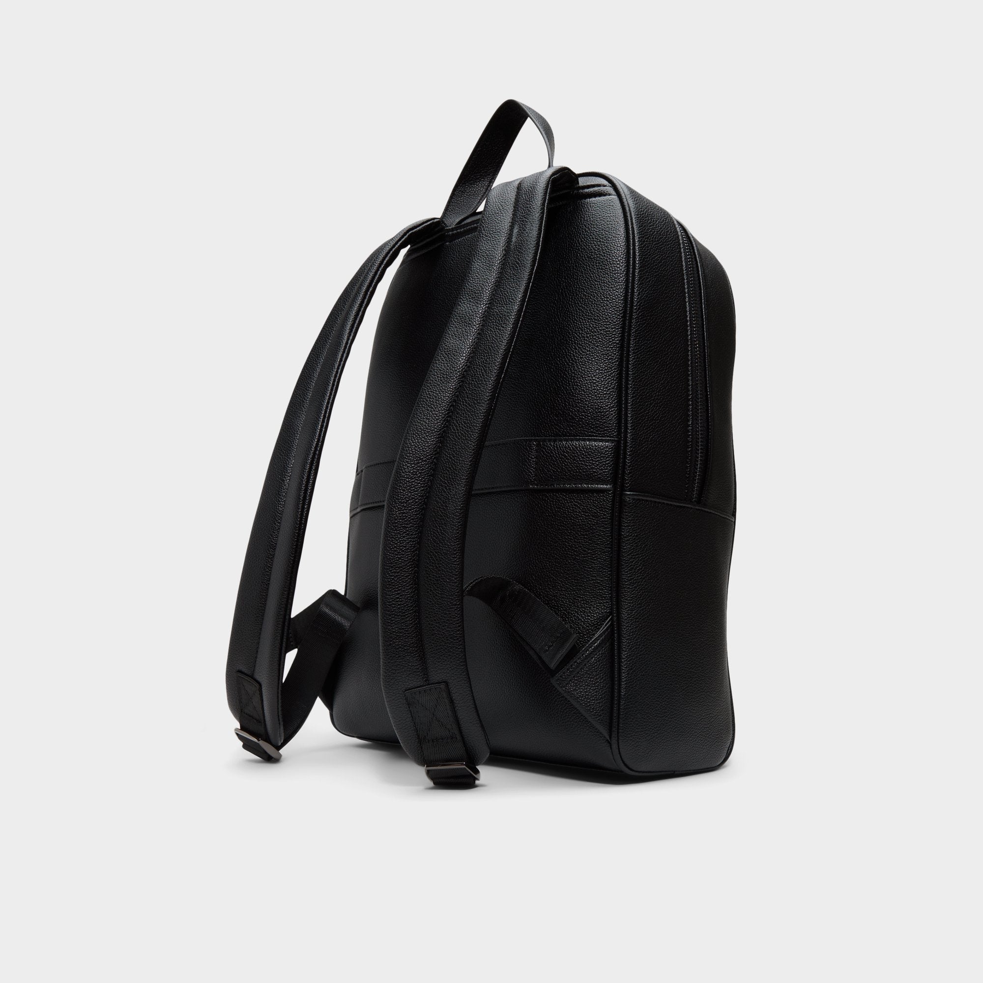 Braliwynn in Other Black - Backpack
