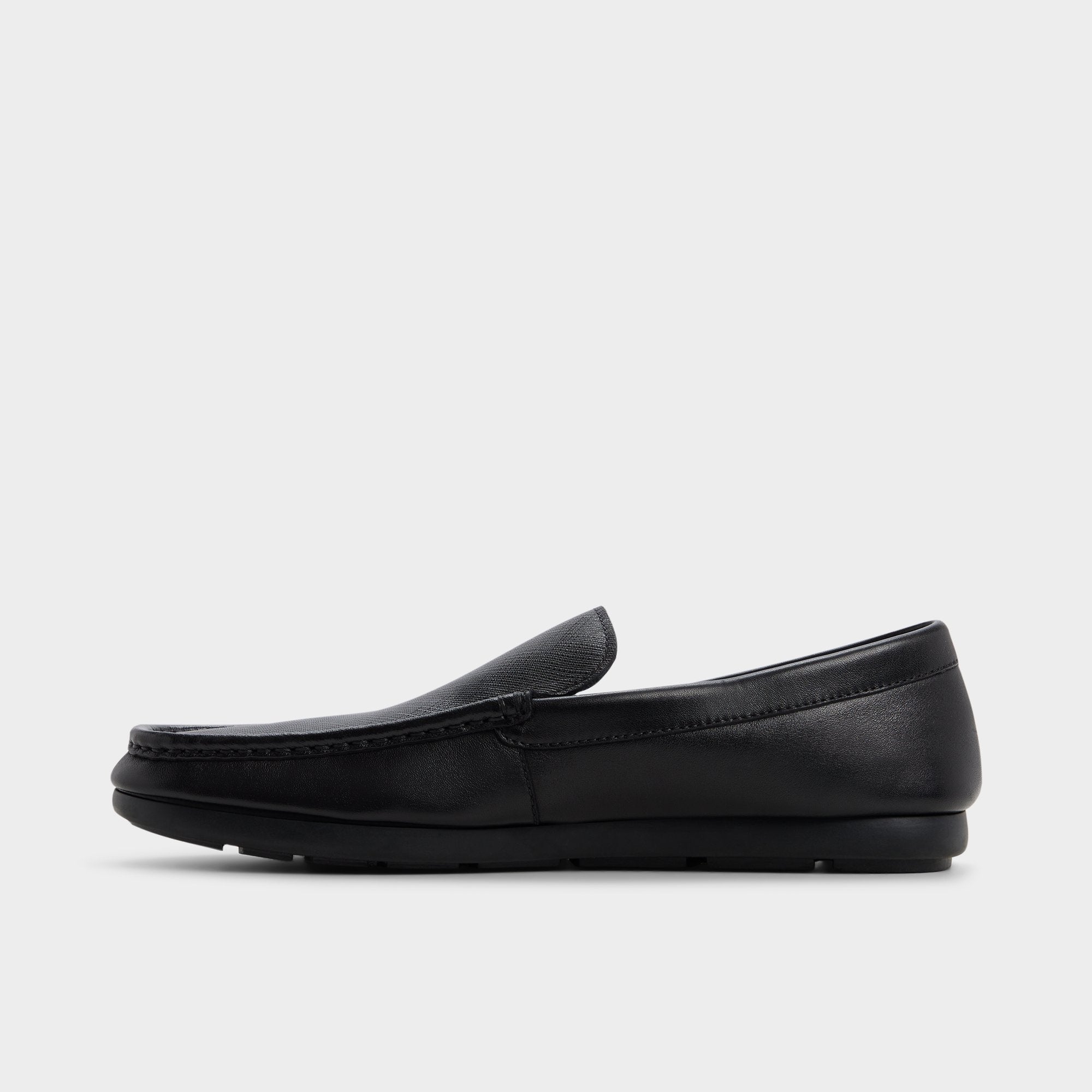 Zigosh in Black - Driving shoe