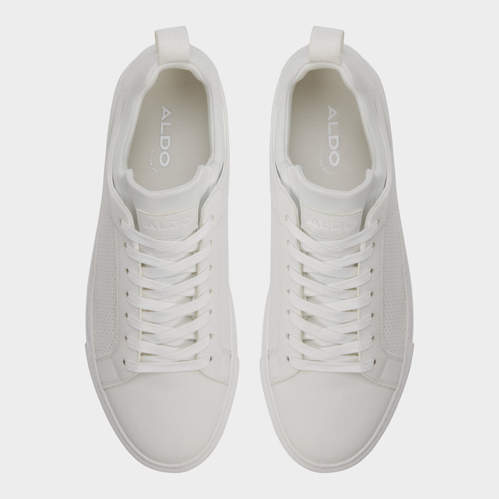 Xavier in White 14204477 - Low top sneaker