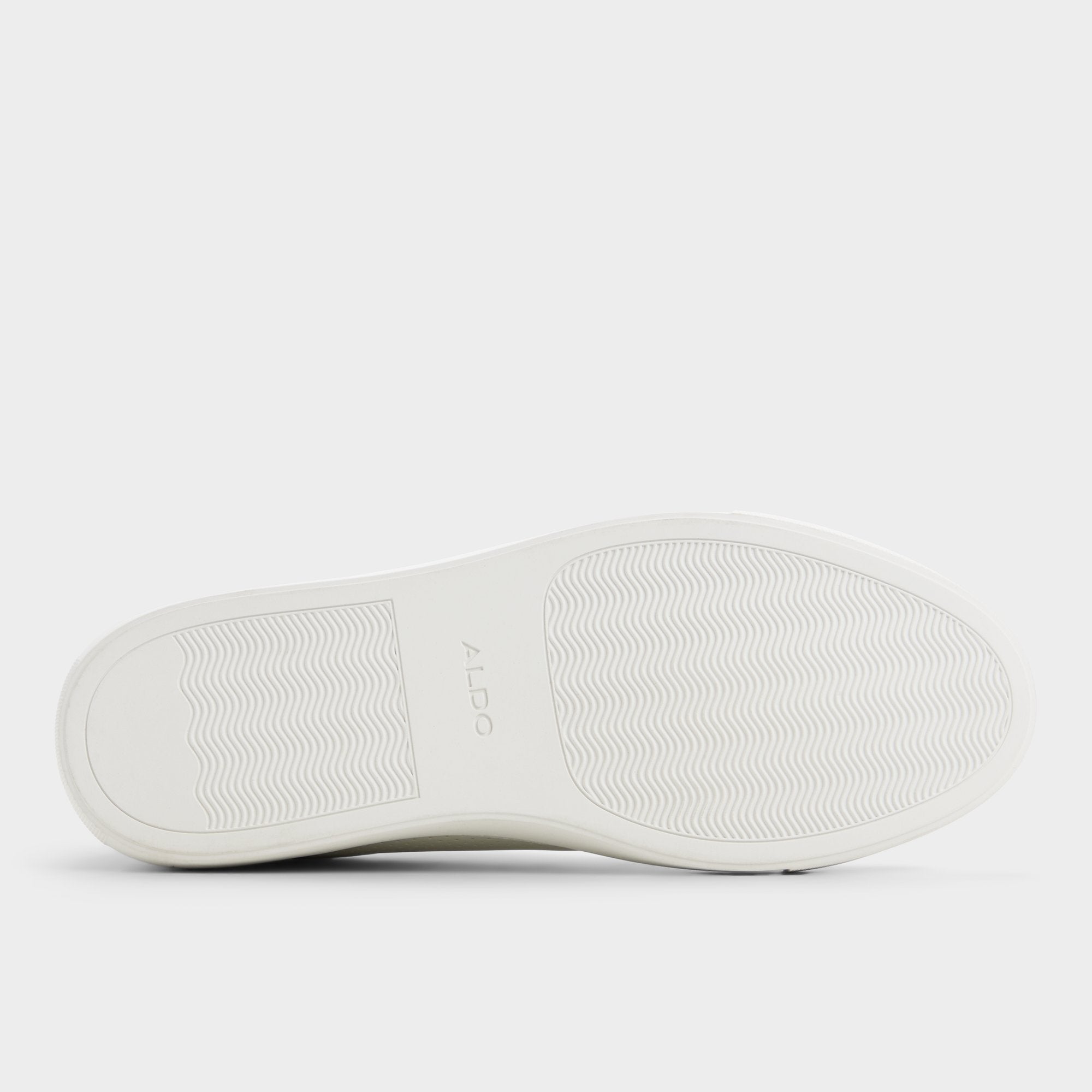 Xavier in White 14204477 - Low top sneaker