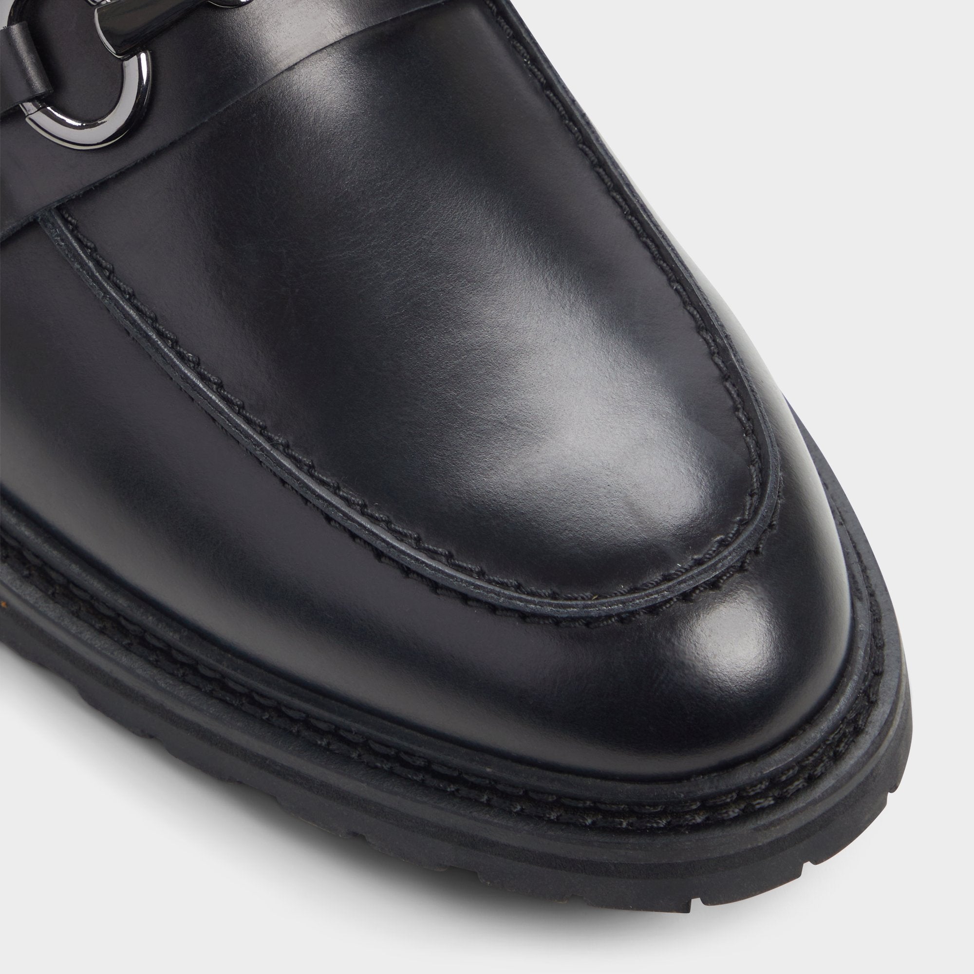 Hanson in Black - Loafer