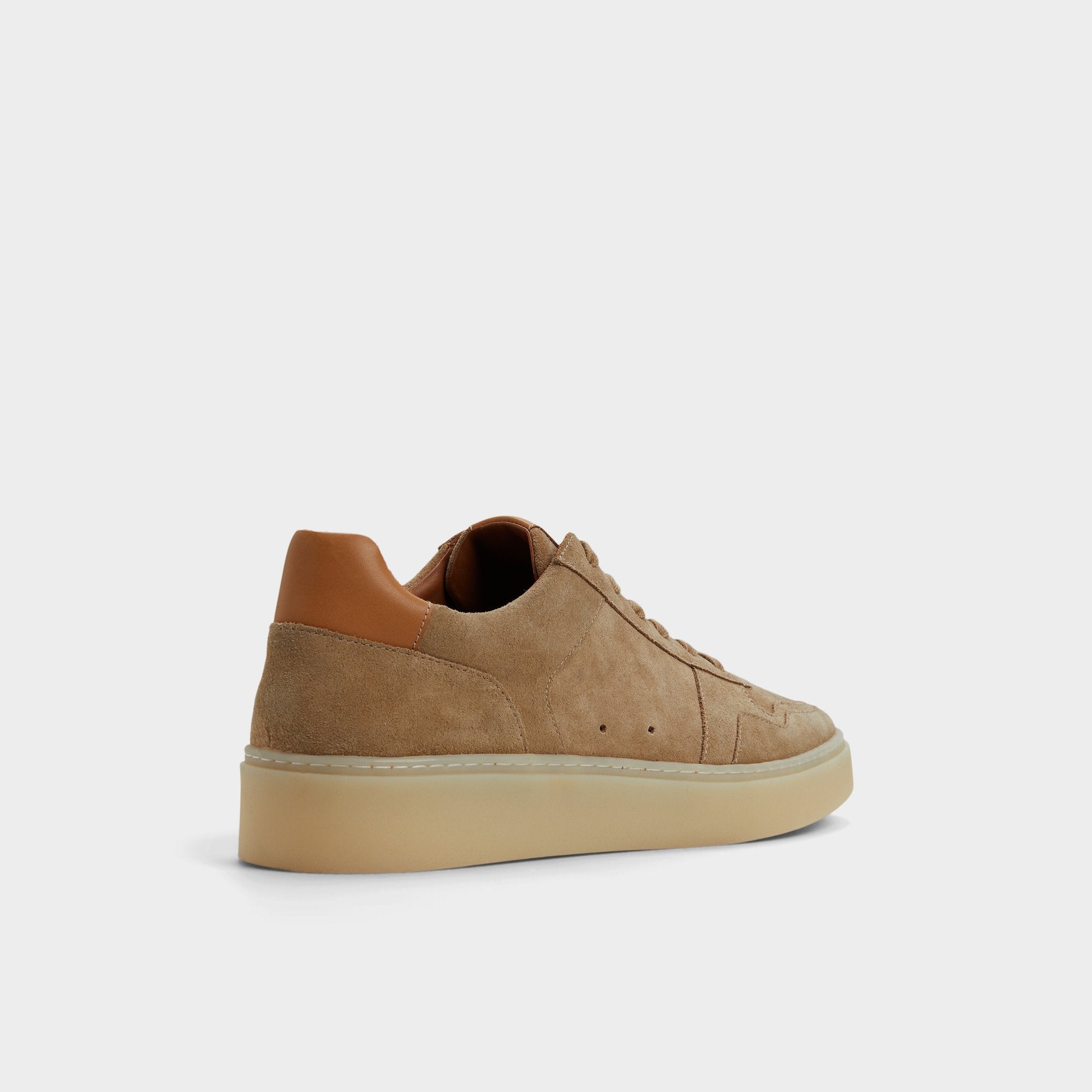 Cup sole Montie in Cognac - Low top sneaker