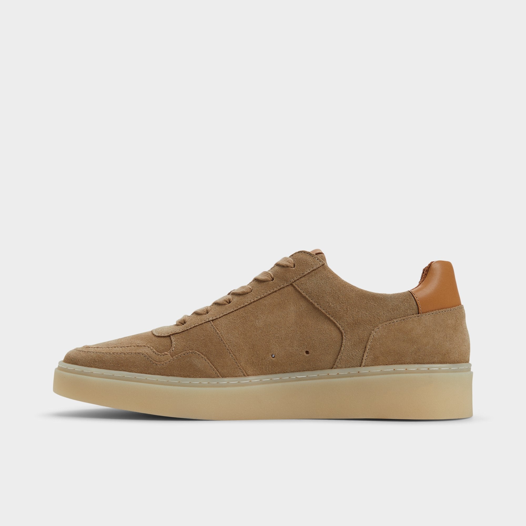Cup sole Montie in Cognac - Low top sneaker