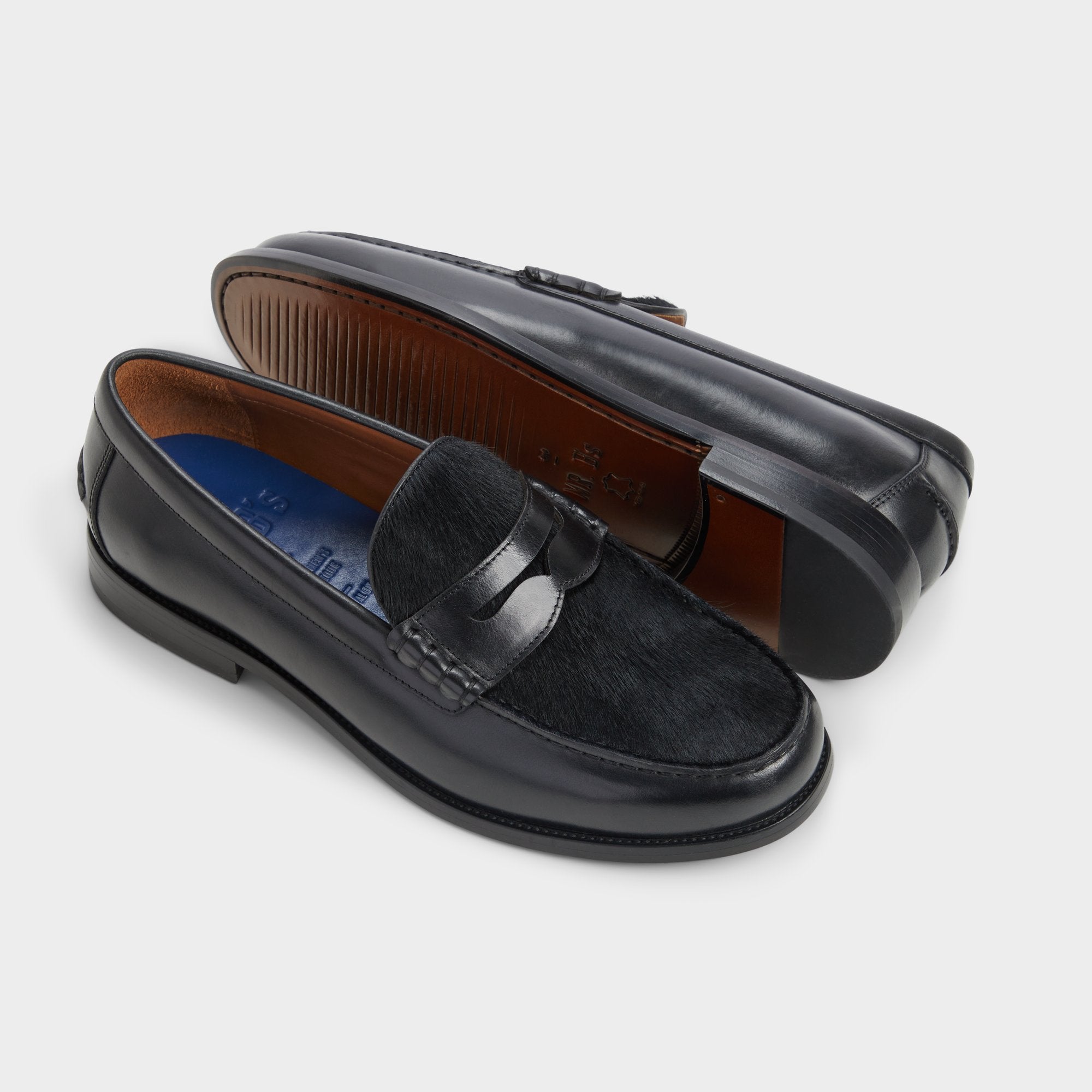 Jarom in Open Black - Loafer