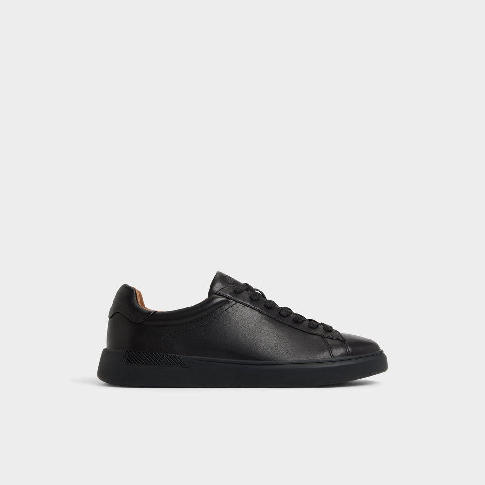 Cup sole Seeger in Other Black - Low top sneaker