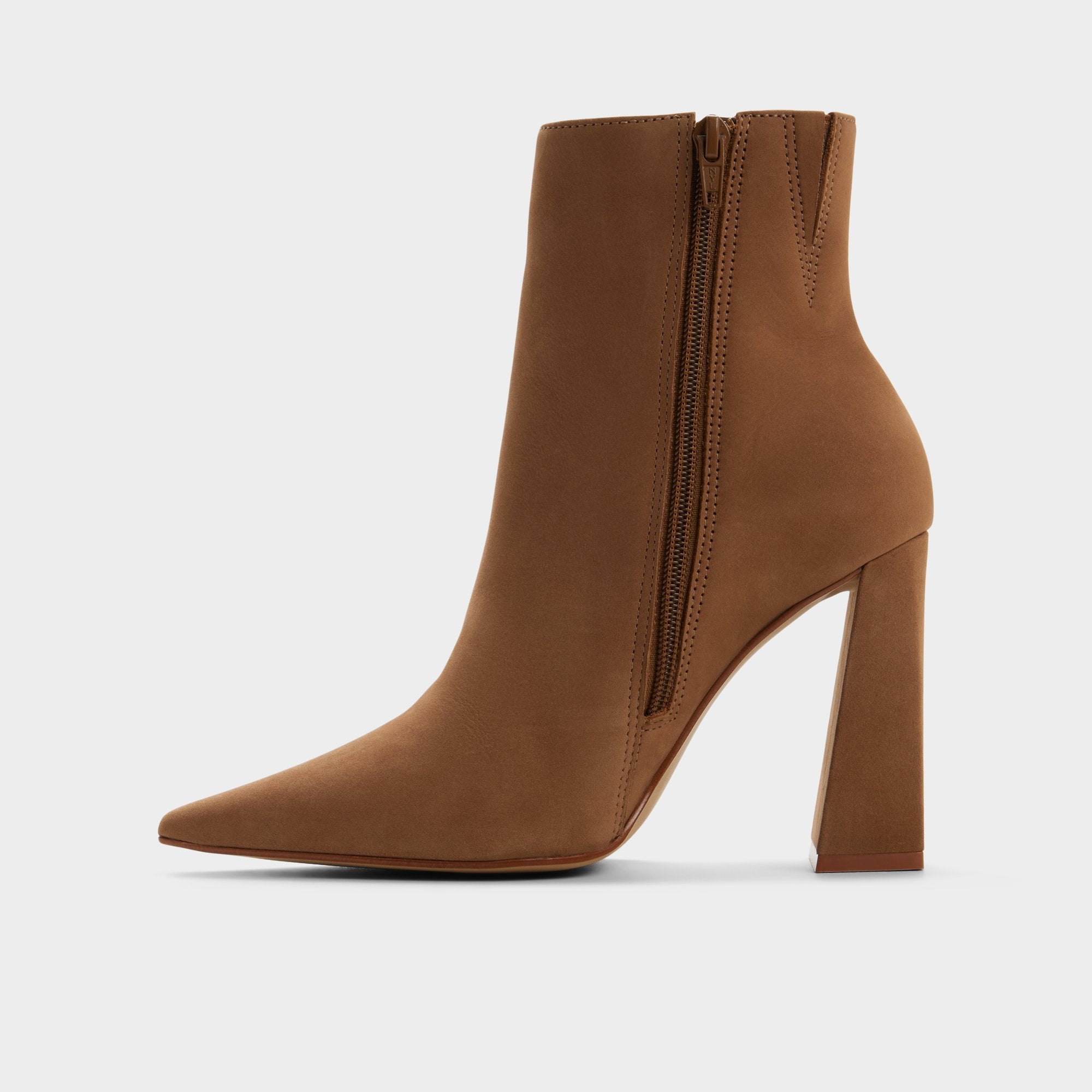 Block heel Carredendar in Tan - Ankle boot