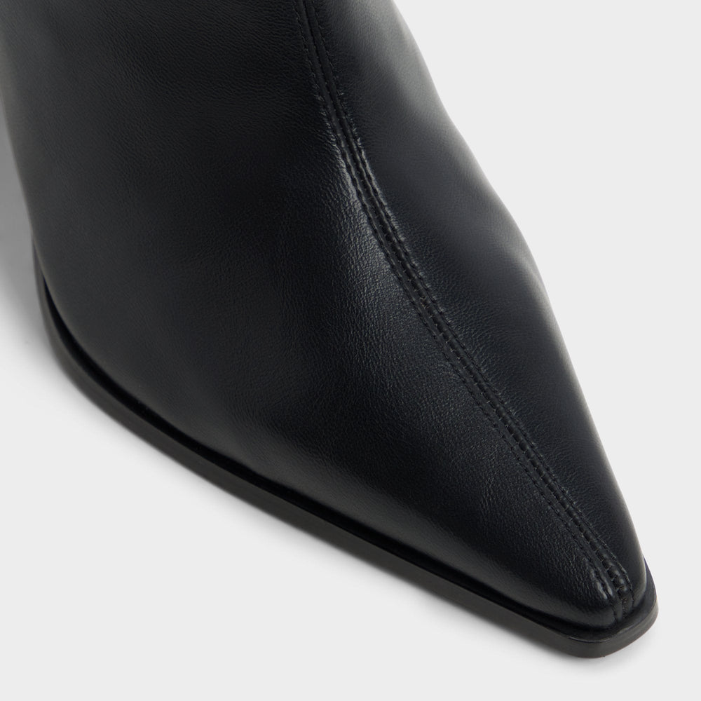 Block heel Figgy in Black - Ankle boot