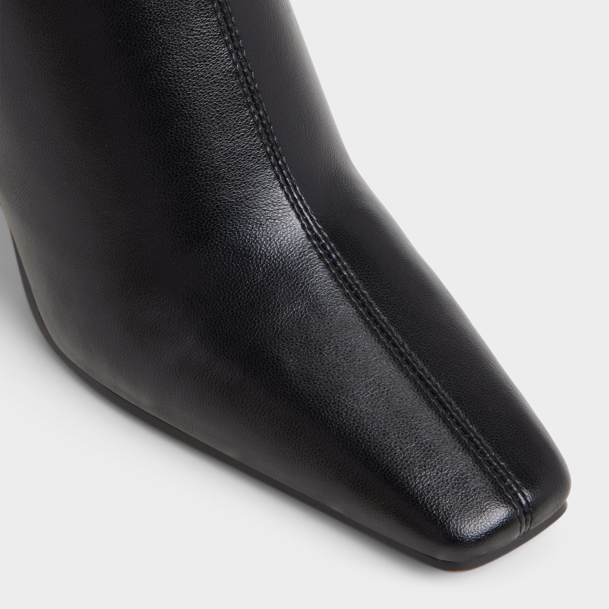 Block heel Cybele in Black - Ankle boot