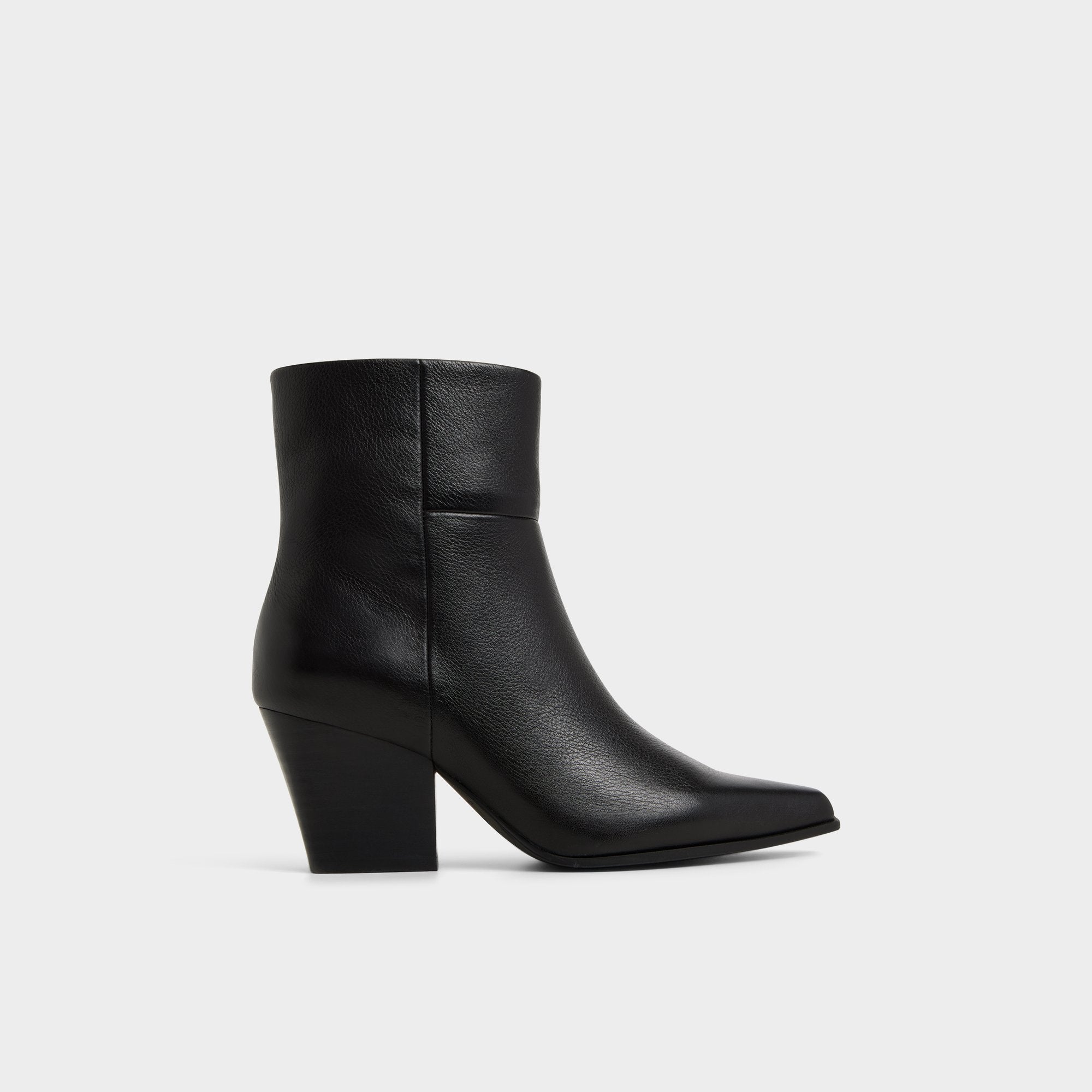 Block heel Shanah in Black - Ankle boot