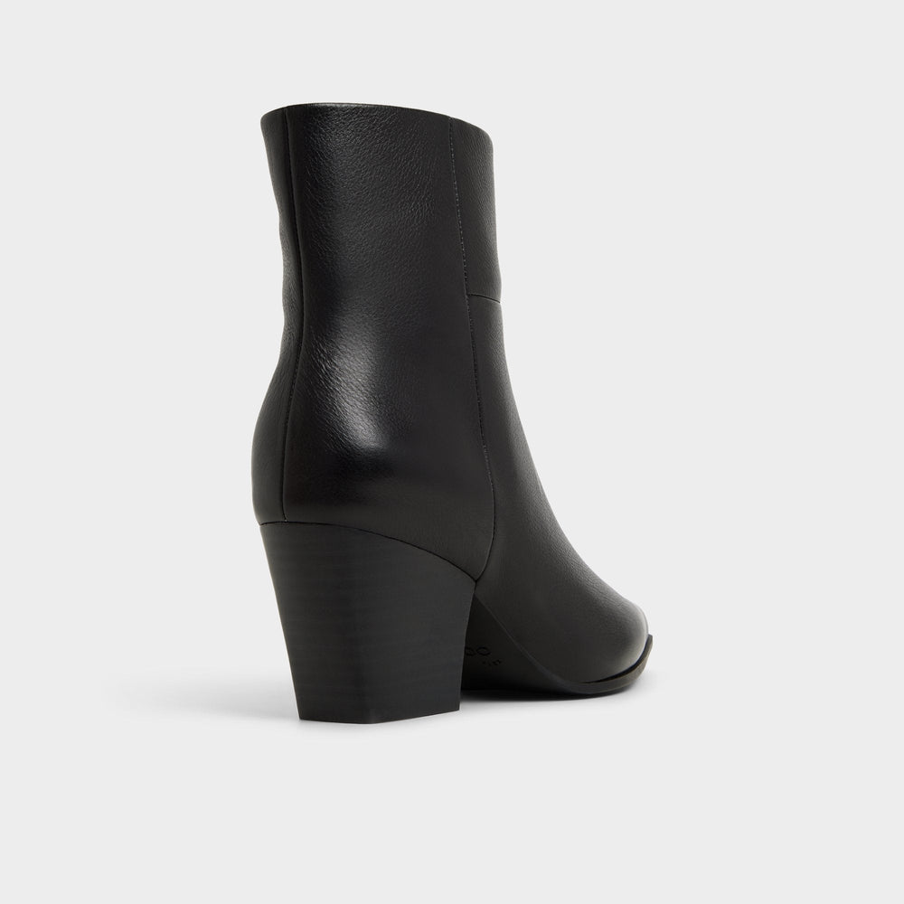Block heel Shanah in Black - Ankle boot