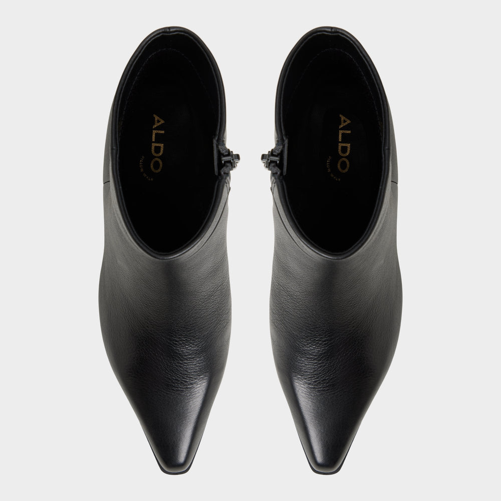 Block heel Shanah in Black - Ankle boot