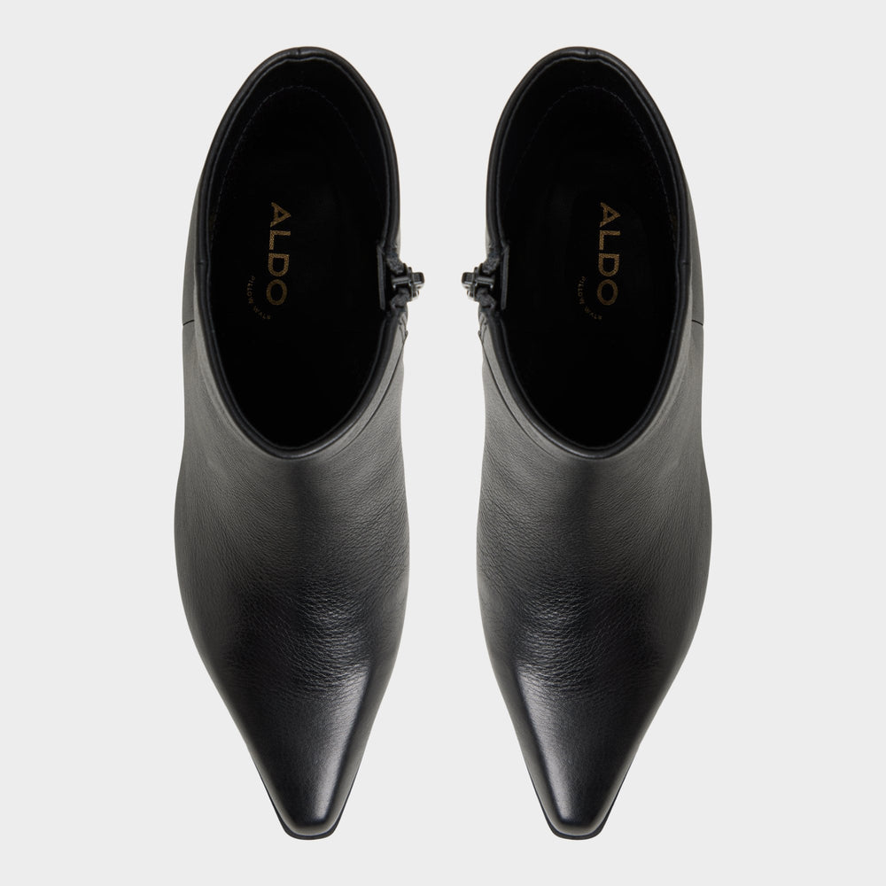 Block heel Shanah in Black - Ankle boot