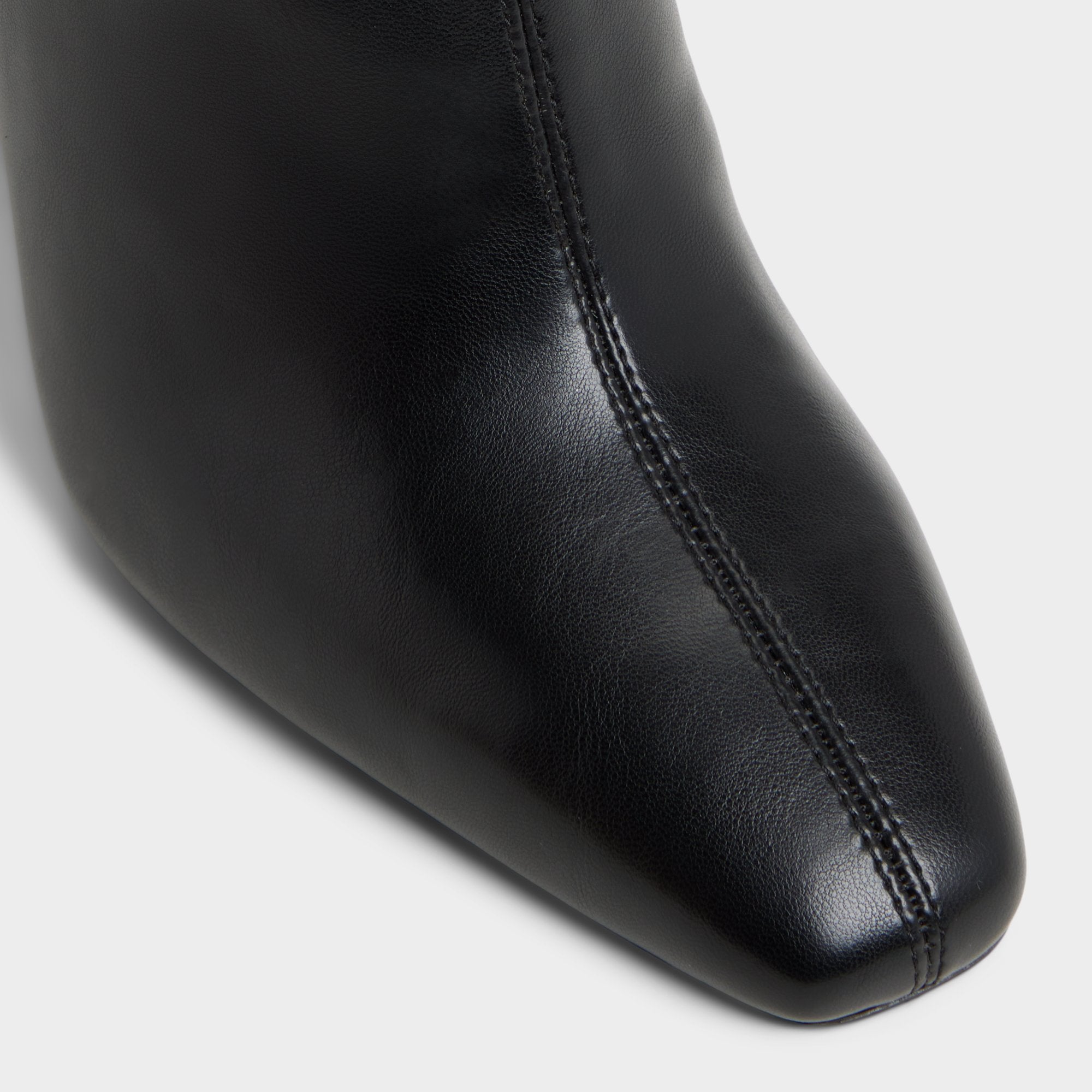 Ranabelila in Black - Ankle boot Stiletto heel