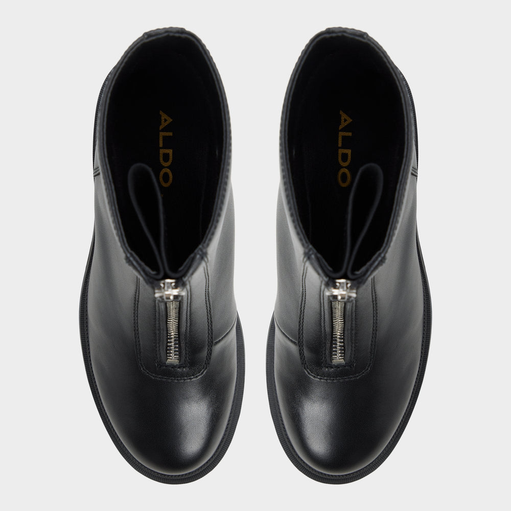 Merielle in Black - Ankle boot Lug sole