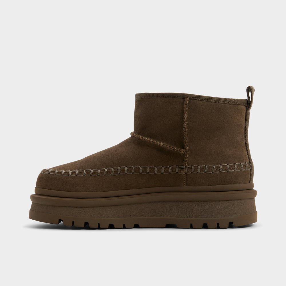 Milanie in Dark Green - Ankle boot Lug sole
