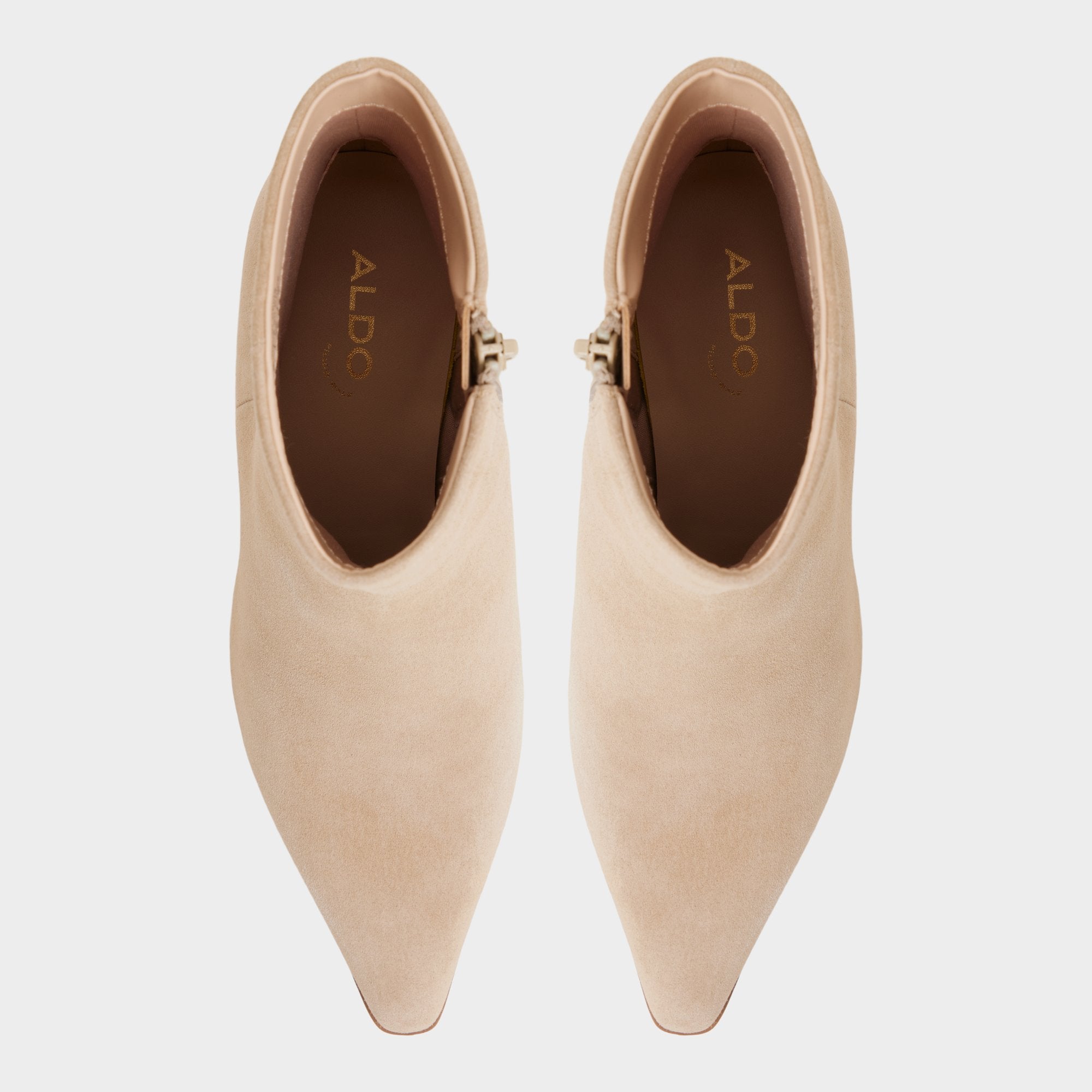 Block heel Shanah in Light Beige - Ankle boot