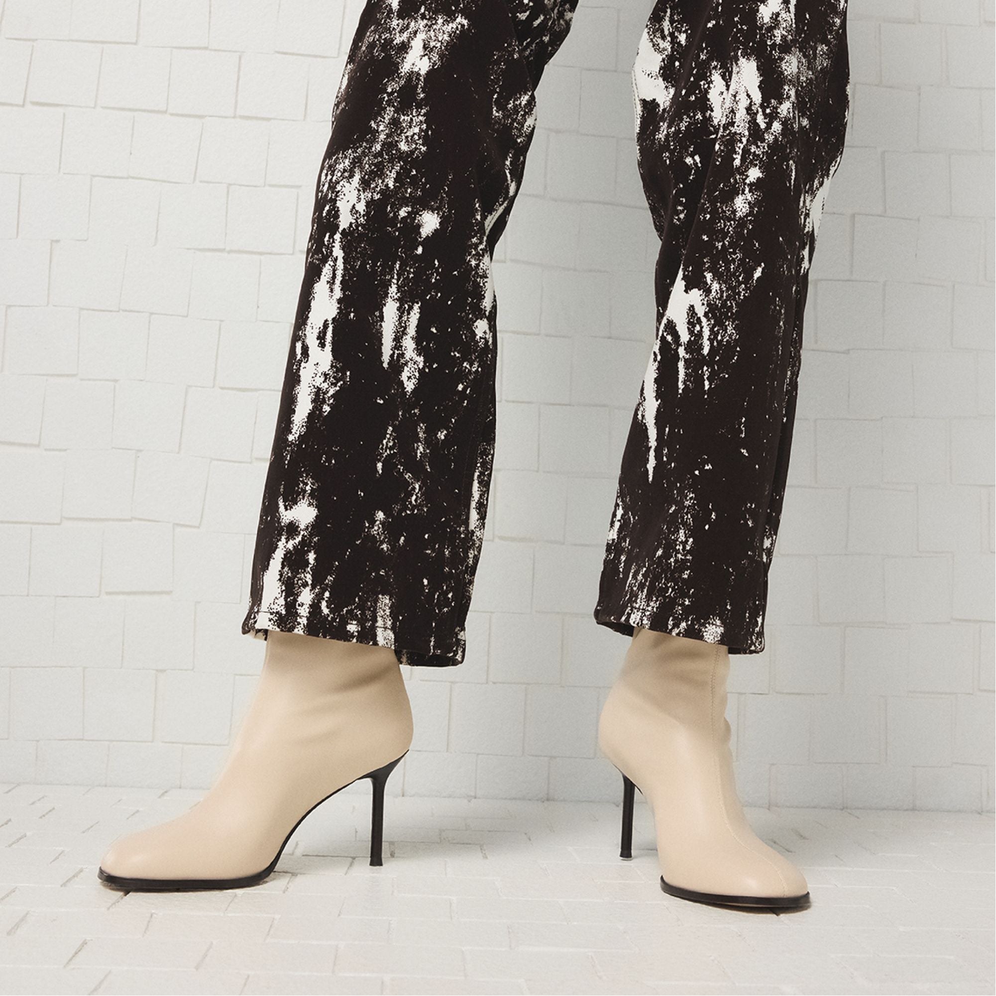 Stiletto heel Evander in Cream - Ankle boot