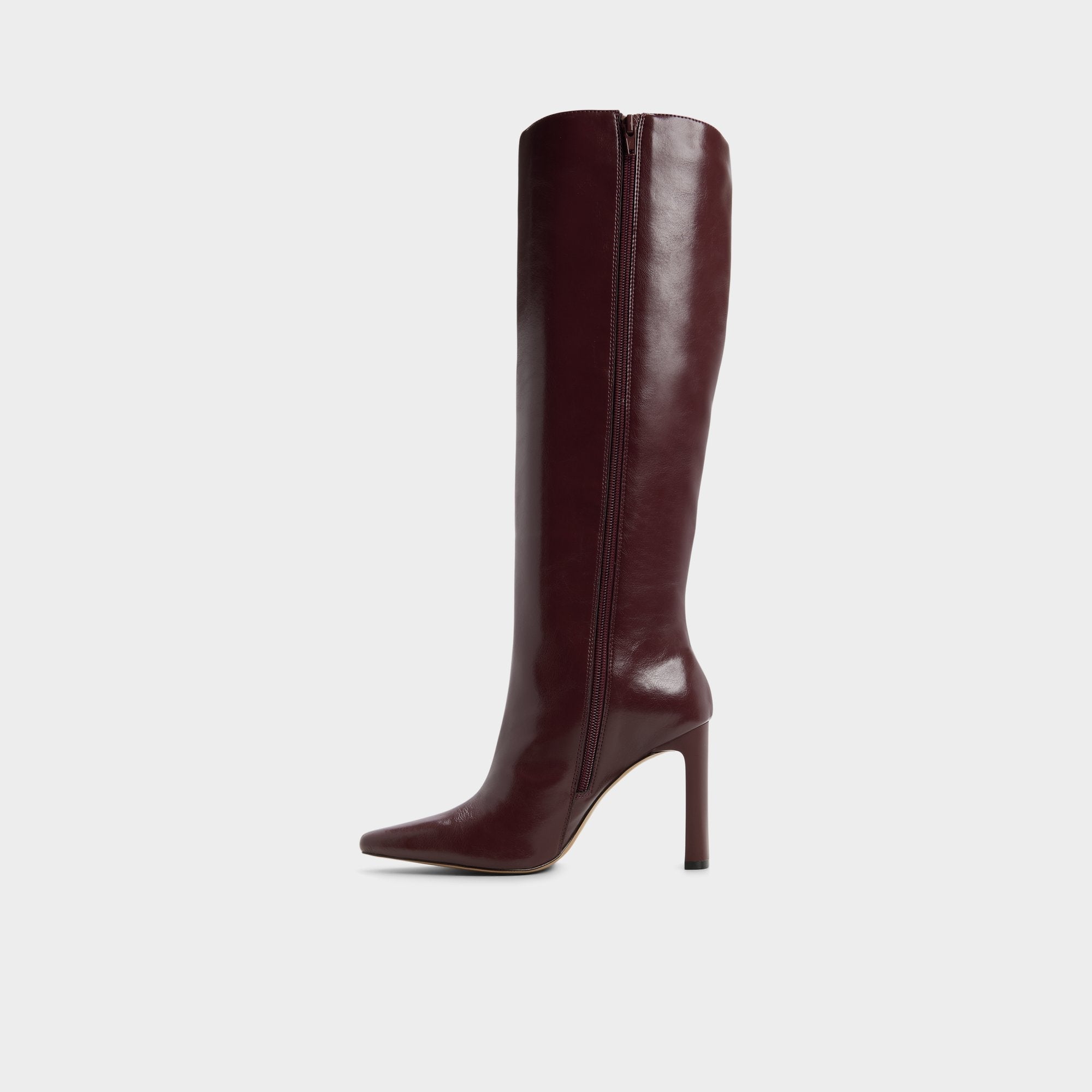 Elyne in Burgundy - Knee-high boot