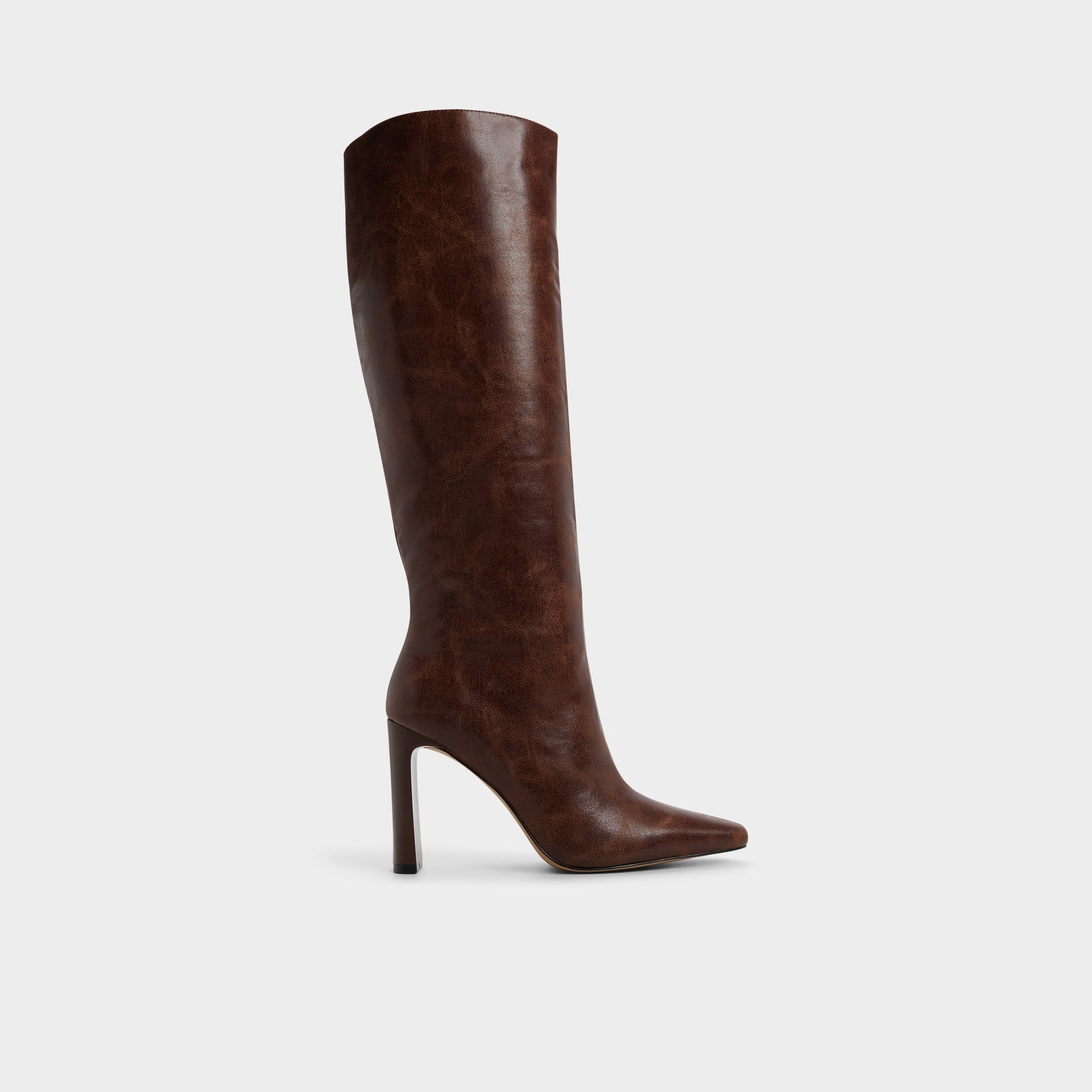 Elyne in Medium Brown - Knee-high boot