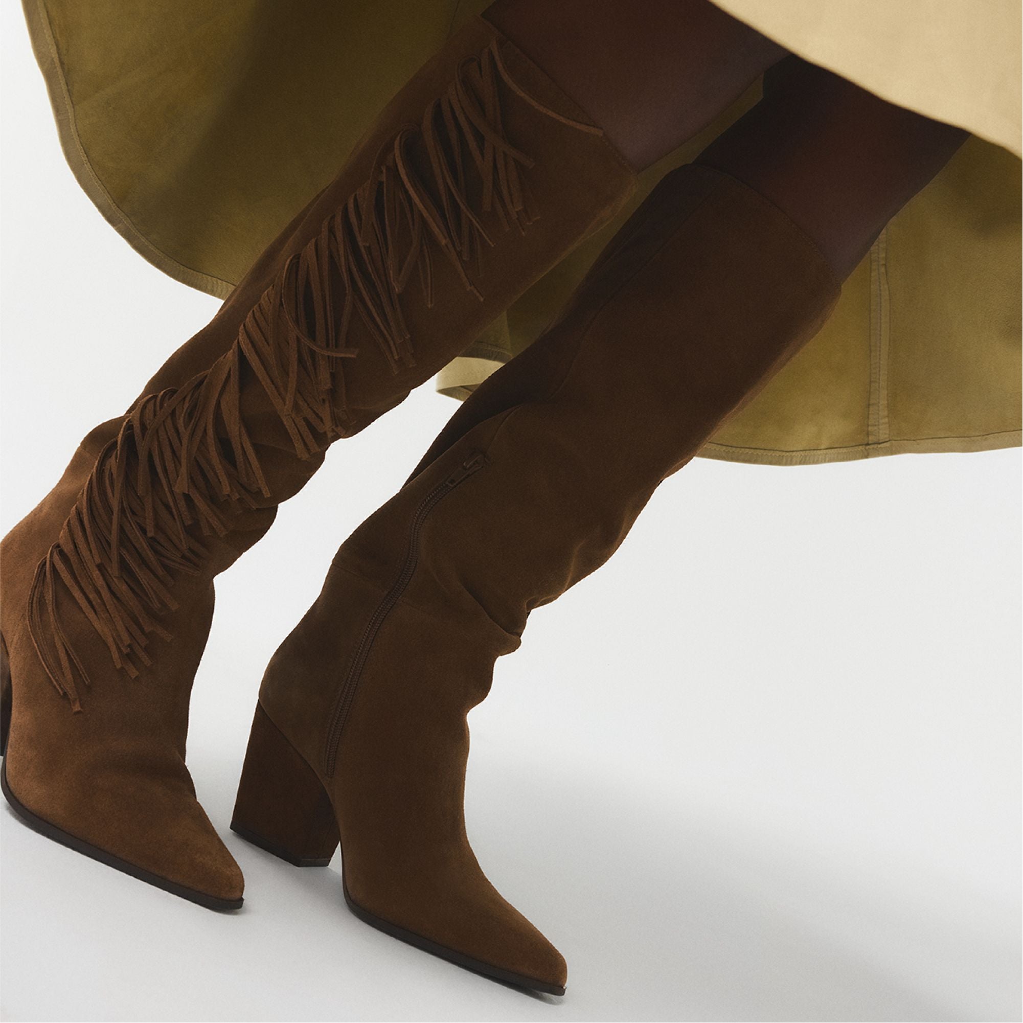 Kaelya in Dark Brown - Knee-high boot Block heel