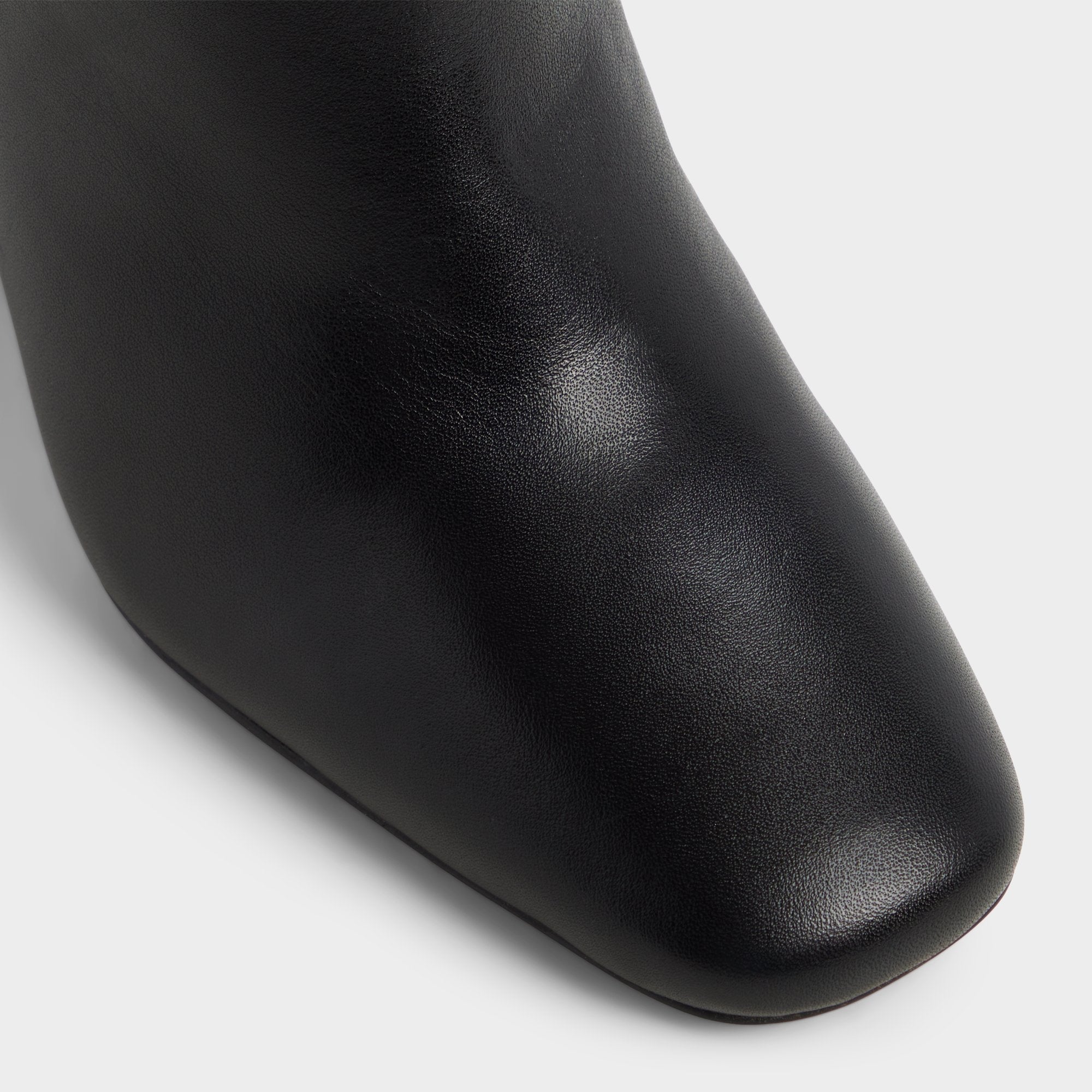 Helana in Black - Knee-high boot Block heel