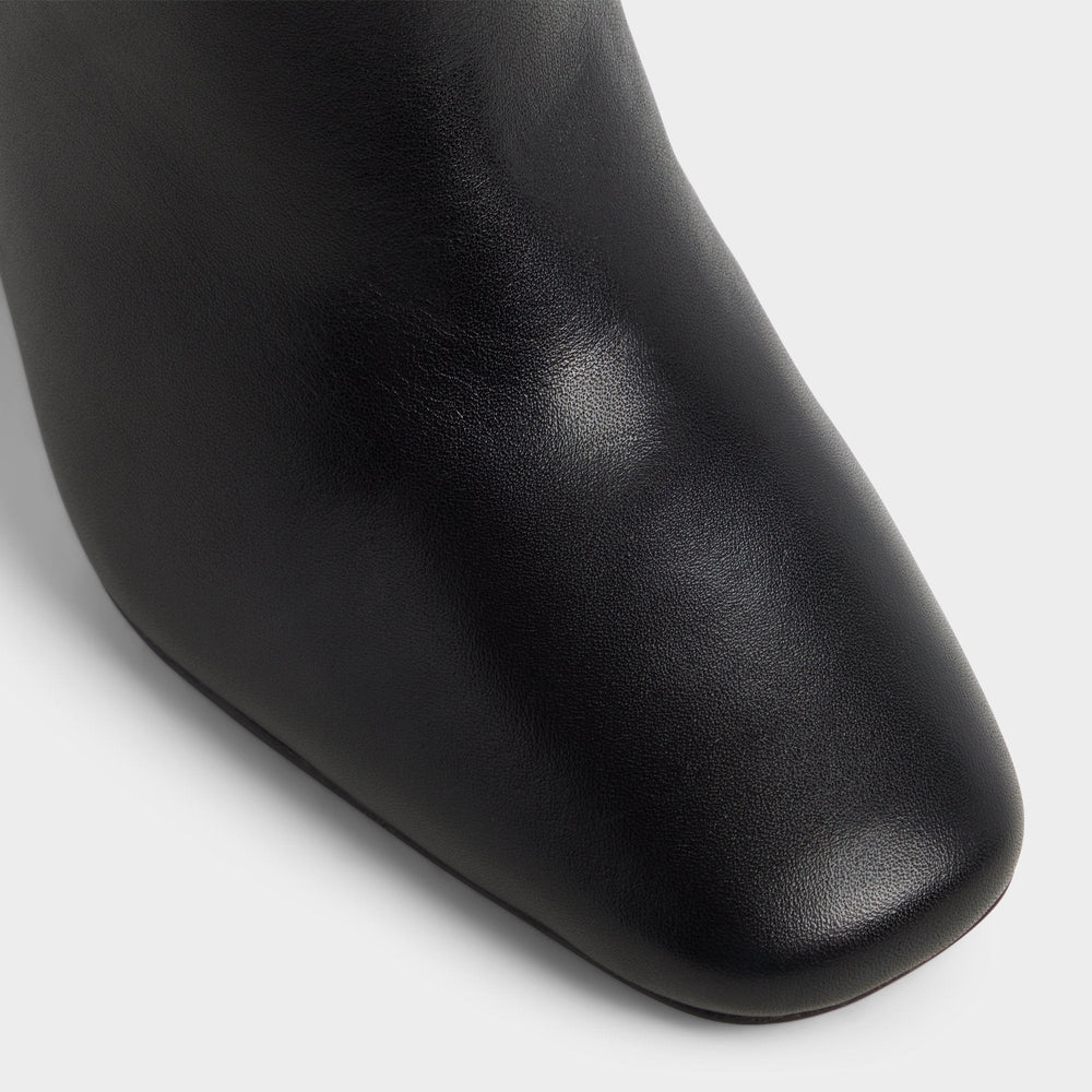 Helana in Black - Knee-high boot Block heel