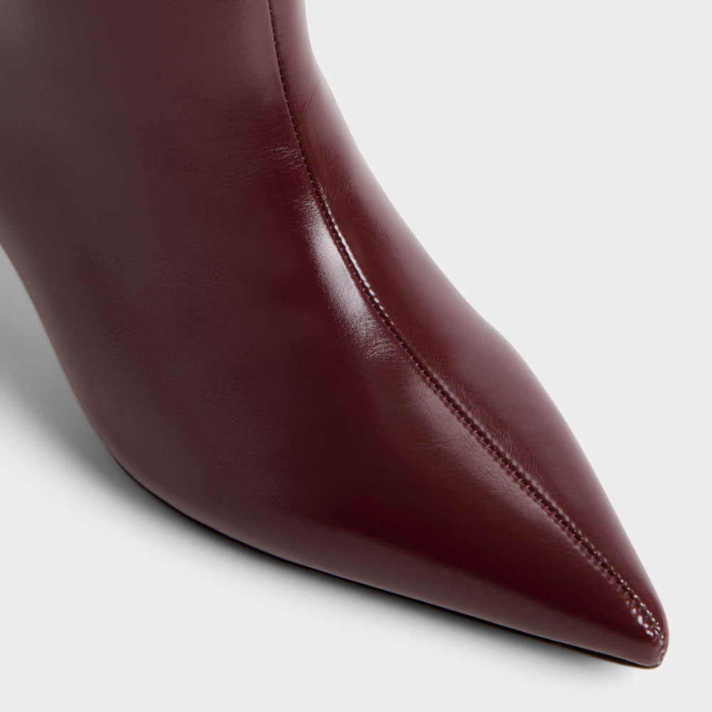 Selora in Wc Burgundy - Knee-high boot Stiletto heel